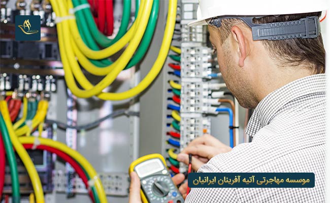 مهارت های لازم جهت شغل مهندسی برق در هلند