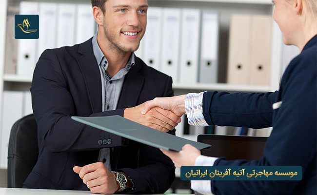 معیارهای پذیرش متقاضیان ویزای خود اشتغالی در کانادا