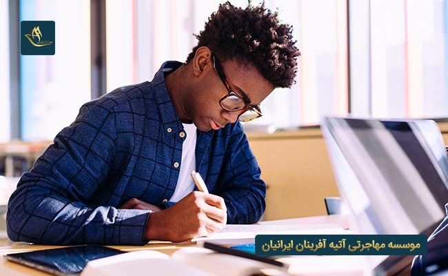 مدارک لازم برای درخواست ویزای دانشجویی امارات