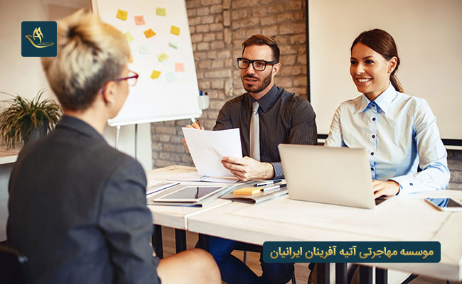 مهاجرت از طریق ویزای کار و یافتن شغل در کشورهای خارجی