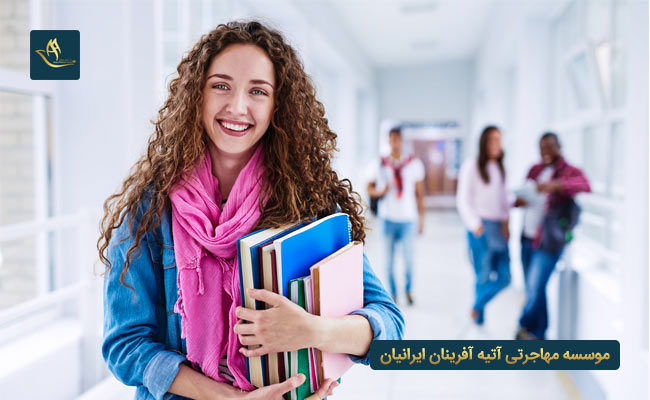 مهاجرت به کانادا از طریق تحصیل فرزند